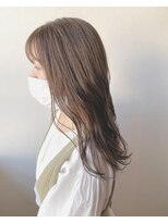 ニィー バイ ディコ(nii by Dico)&nbsp;柔らかなシアーベージュ