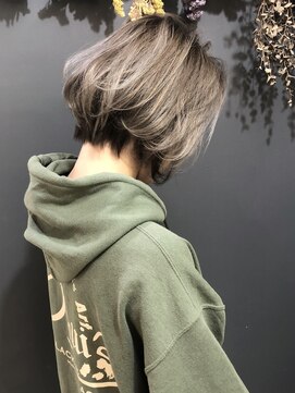 ディーオ 池袋西口店(Dio...) 【池袋】 バレイヤージュ、前下がりボブ