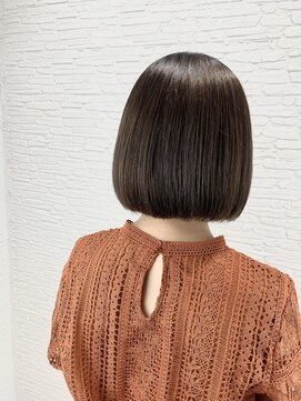 リオリス ヘア サロン(Rioris hair salon) ダークベージュ★ミニボブ