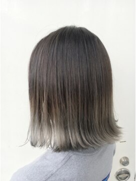 ジーナ 渋谷駅前(Zina) 【Zina　渋谷】渋谷ストリート×グラデーションカラー