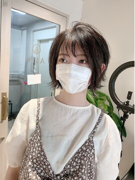 アルト(Alto) 大人かわいい小顔耳かけショートボブ30代40代50代