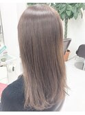 ツヤツヤ秋のピンクベージュ