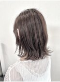 赤味が気になる方に グレー×ベージュ