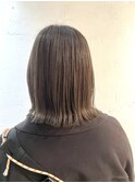 インナーカラーが映える切りっぱなしボブ☆