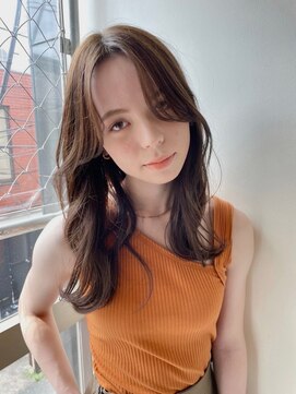 ガレージ バイ グリーン 原宿 表参道(Garage by green) 【loki】セミロング×スモーキーベージュ