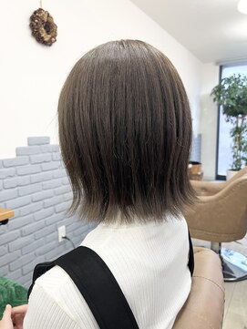 リープ(leap hair) ぱつっとボブ