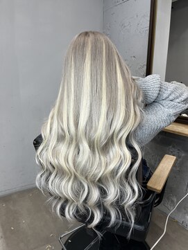 ワン(ONE) シルバー