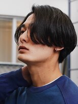 オルト(Altn) センターパート無造作ニュアンスパーマ刈り上げマッシュ