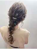 ドレスヘア　お呼ばれ　アレンジ　結婚式