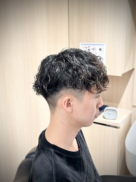 リバティシェアバーバー 銀座(LIBERTY SHARE BARBER) パーマの良さを広めたい＜理容室＞＜銀座＞