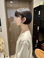 クエ(QUE) 耳にかけても広がらないコンパクトボブ☆ 【横浜】