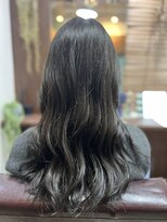 ルアン(Luan)&nbsp;オリーブアッシュ