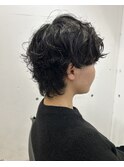 黒髪ウルフパーマ