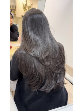 カラ フクオカ(Cara FUKUOKA) レイヤーカット&水素トリートメント【before→after】