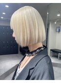 5562ブリーチ＆ダブルカラーホワイトブロンド韓国レイヤーボブ