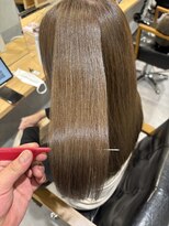 ハイパー(HYPER)&nbsp;白髪ぼかし&酸性ストレート