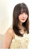 小顔顔まわり似合わせカットミディアムウルフレイヤーロング