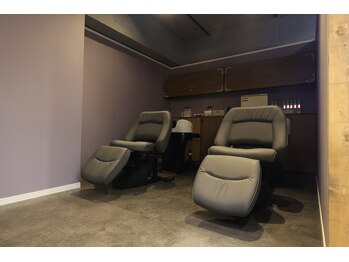 Appias 横浜 Aujuaトリートメント&ヘッドスパ 認定Smart Salon【アッピアス】