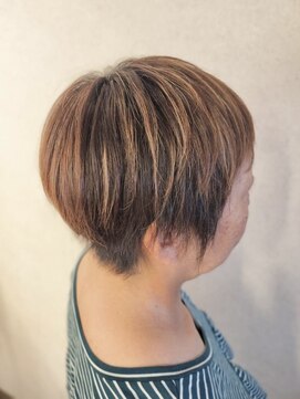 チーモ ハッピー ヘア メイク(CheeMo happy hair make) 秋のショートヘア