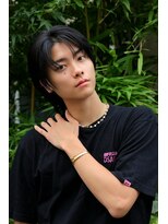 アーリー(Ali'i)&nbsp;センターパートニュアンスパーマブルーブラック