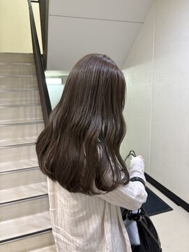 シック(chic.) アッシュブラウン/ブリーチなし/透明感カラー/くすみカラー