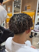 ルースト 渋谷店(ROOST) MEN’S HAIR/波巻ツイストスパイラル/フェザーパーマ/眉毛/渋谷