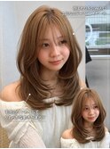 ミルクティーベージュ×韓国風ミディアムレイヤー/鴻巣