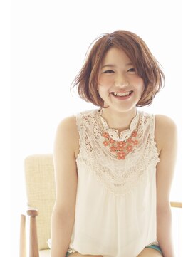 ニルス(nils) カジュアルフェミニンボブ