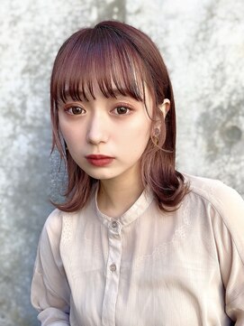 ブルーダー(Bruder) イヤリングカラー インナーカラー ウルフヘア 大人ヘア