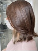 ミディアムインナーベージュ