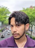 黒髪波巻きスパイラルパーマアップバングコンマヘアマッシュ