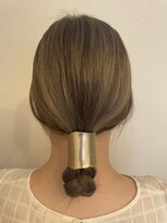 トエ(toe)&nbsp;［toe松山］ハイトーンベージュ/ヘアアレンジ