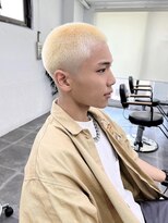 ピチカートシータ(pizzicato cita)&nbsp;【金髪ボウズ】フェードボウズ×抜きっぱなしブリーチ