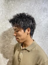 スピン 本八幡(SPIN) スペインカール/スパイキーショート/ブルーブラック/本八幡