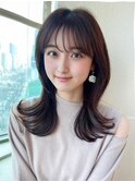 韓国風レイヤー/外ハネくびれ/ミディアムレイヤー/ぱっつん前髪
