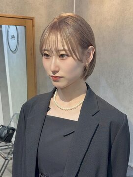 エン(en.) ○透明感たっぷり！ミルクティーベージュ