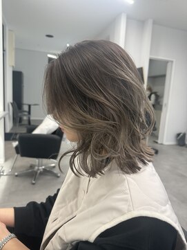 ナンバー 竪町(number+) 大人かわいいバレイヤージュブリーチハイライトアッシュ