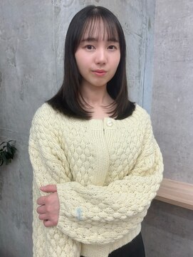 アロ 大阪梅田(alo) 【苗代萌】レイヤーカット《大阪梅田駅》