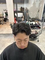 イーラ アメ村店(era)&nbsp;ラルフカールパーマ/メンズ/刈り上げ/眉毛/ツイスト