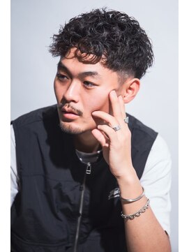 シリー(SILLY) メンズ短髪パーマ