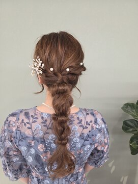 リボン(Libon) 編み下ろしヘアアレンジ