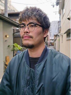 フロー(flow.) メンズくせ毛風ラフパーマ