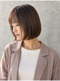 ミニボブ×シースルーバング×白髪ぼかし