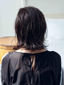 チェス(CHESS) 大人可愛いくびれきっぱなしボブ