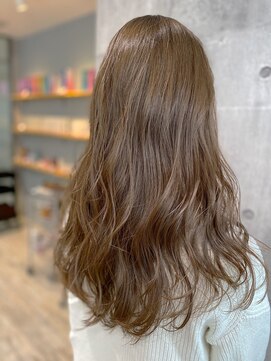 トレ(tre.) 甲子園口/髪質改善/白髪染め/ショート/酸性ストレート/美容室