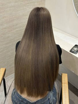 ラビス クローバー(Lovis clover) 〔NANA〕グレージュ/ミルクティー