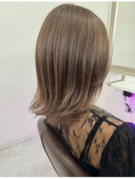 ゴートティエル(G.O.A.T TIEL) 上品フォギーベージュ