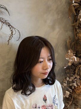 ヒトイロ(hitoiro) 韓国風ウェーブコテ巻きスタイル