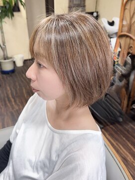 ムート(mut) レディースカット