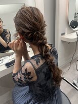 リッカ(LICCA)&nbsp;(licca内堀)ヘアセット×ブラウンカラー×編み下ろし